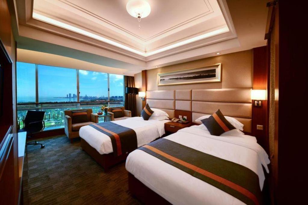 Golden Sea View Hotel Haikou Haikou  Exterior foto