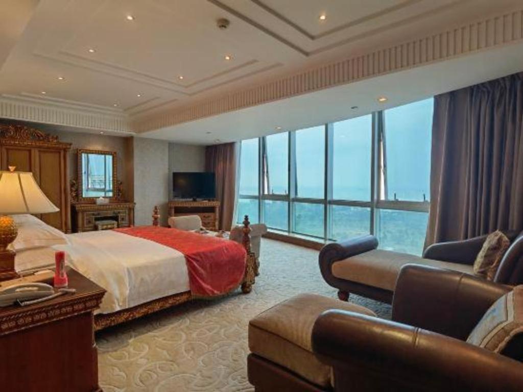 Golden Sea View Hotel Haikou Haikou  Exterior foto